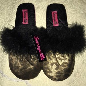 Slippers